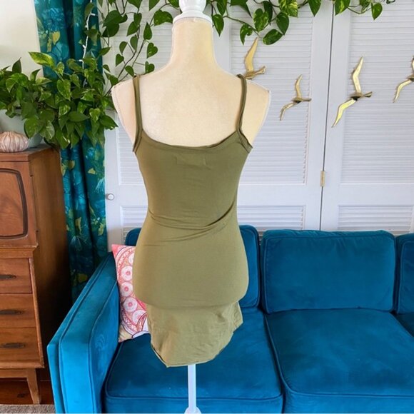 Urban Outfitters UO Slit Cut Out Macrame Mini Dress Olive Army Green New Medium - Picture 11 of 16